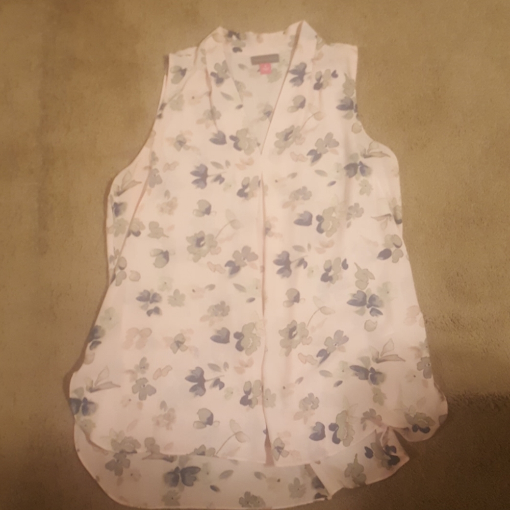 Vince Camuto pink top